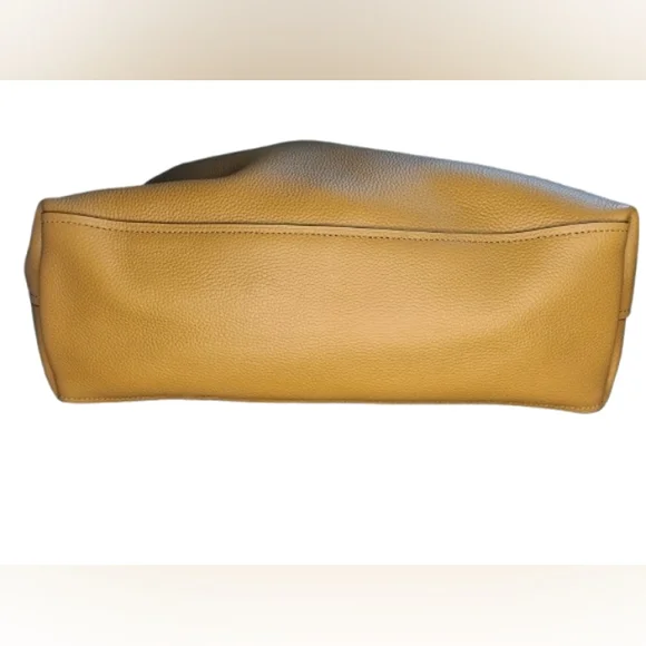 Coach NWOT Tan Leather Tote Bag - Picture 14 of 16